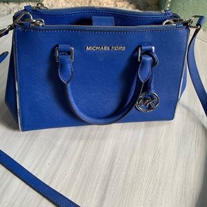 Michael Kors Crossbody